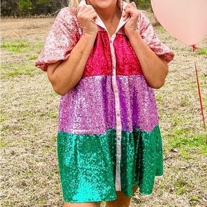 Sequence button up front adorable dress